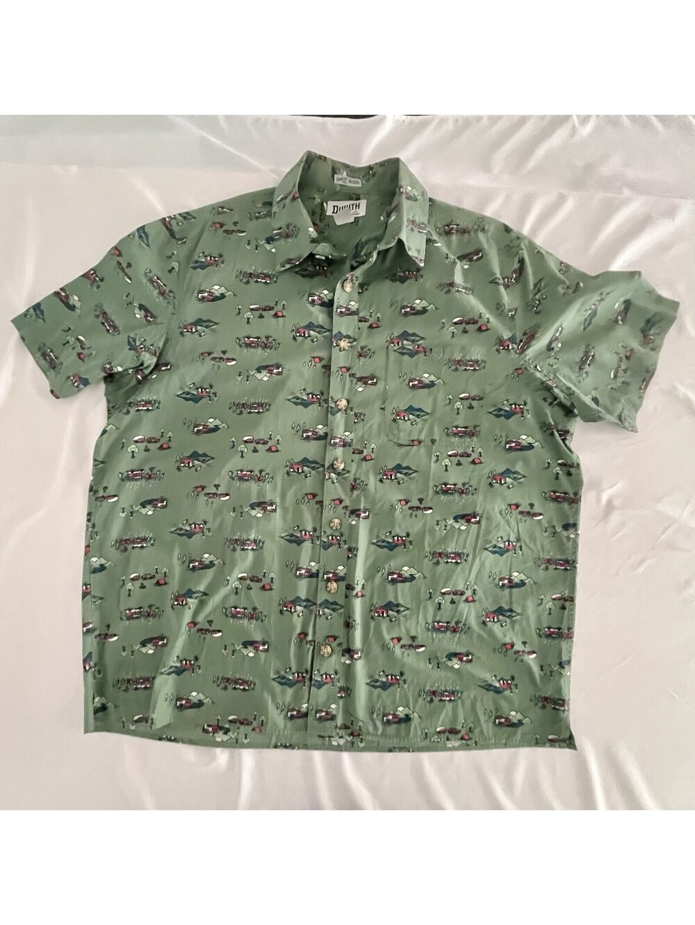 Duluth Trading Co Shirt Mens XLT Green Camping Print Short Sleeve Button Casual